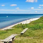 6 Person In * Gilleleje