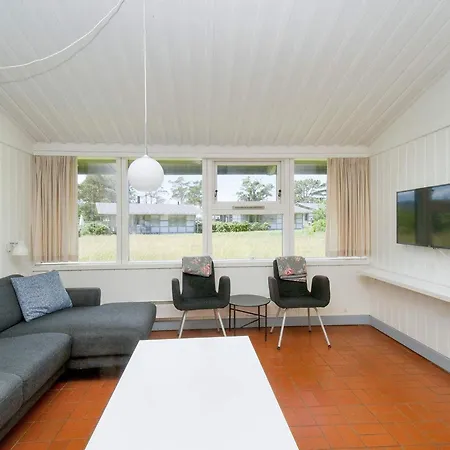 6 Person In * Gilleleje